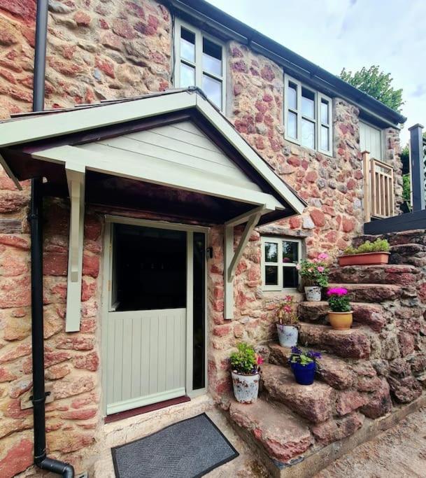Mill Cottage Garden Annexe نيوتن أبوت المظهر الخارجي الصورة